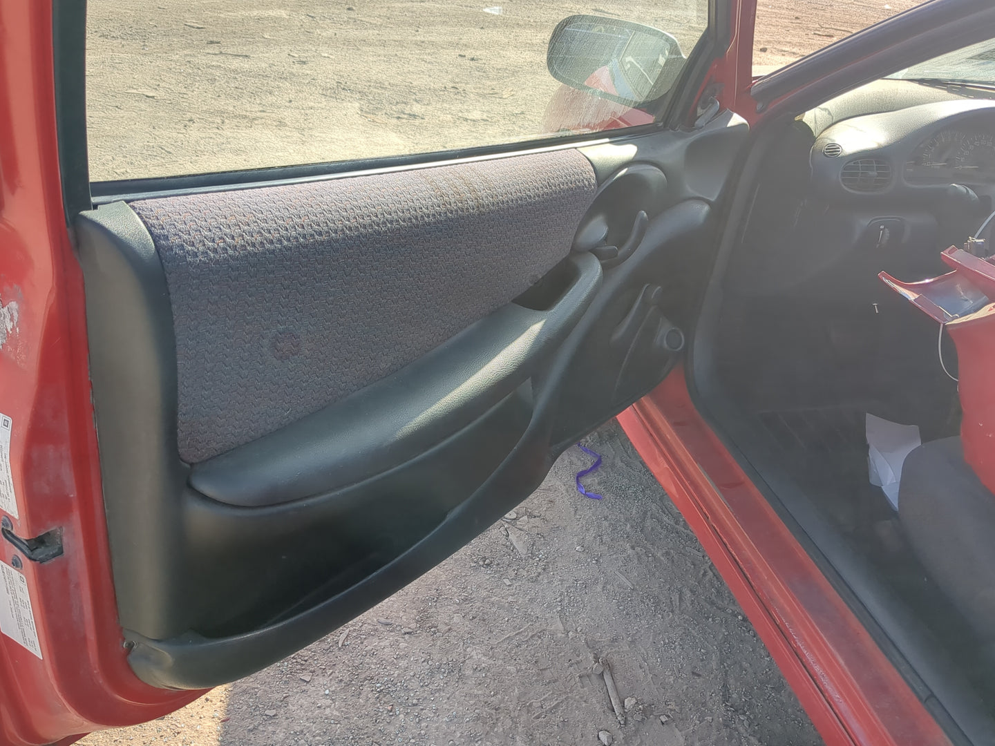 2000 Pontiac Sunfire Front Left Driver Interior Door Panel Trim - Oemusedautoparts1.com