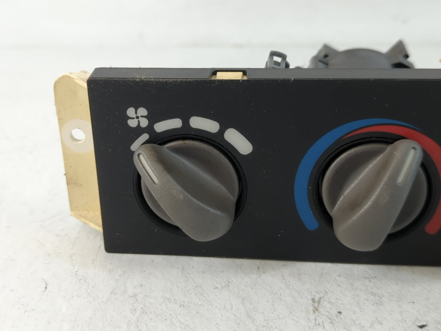 2000-2002 Pontiac Sunfire Climate Control Module Temperature AC/Heater Replacement P/N:09350502 Fits Fits 2000 2001 2002 OEM