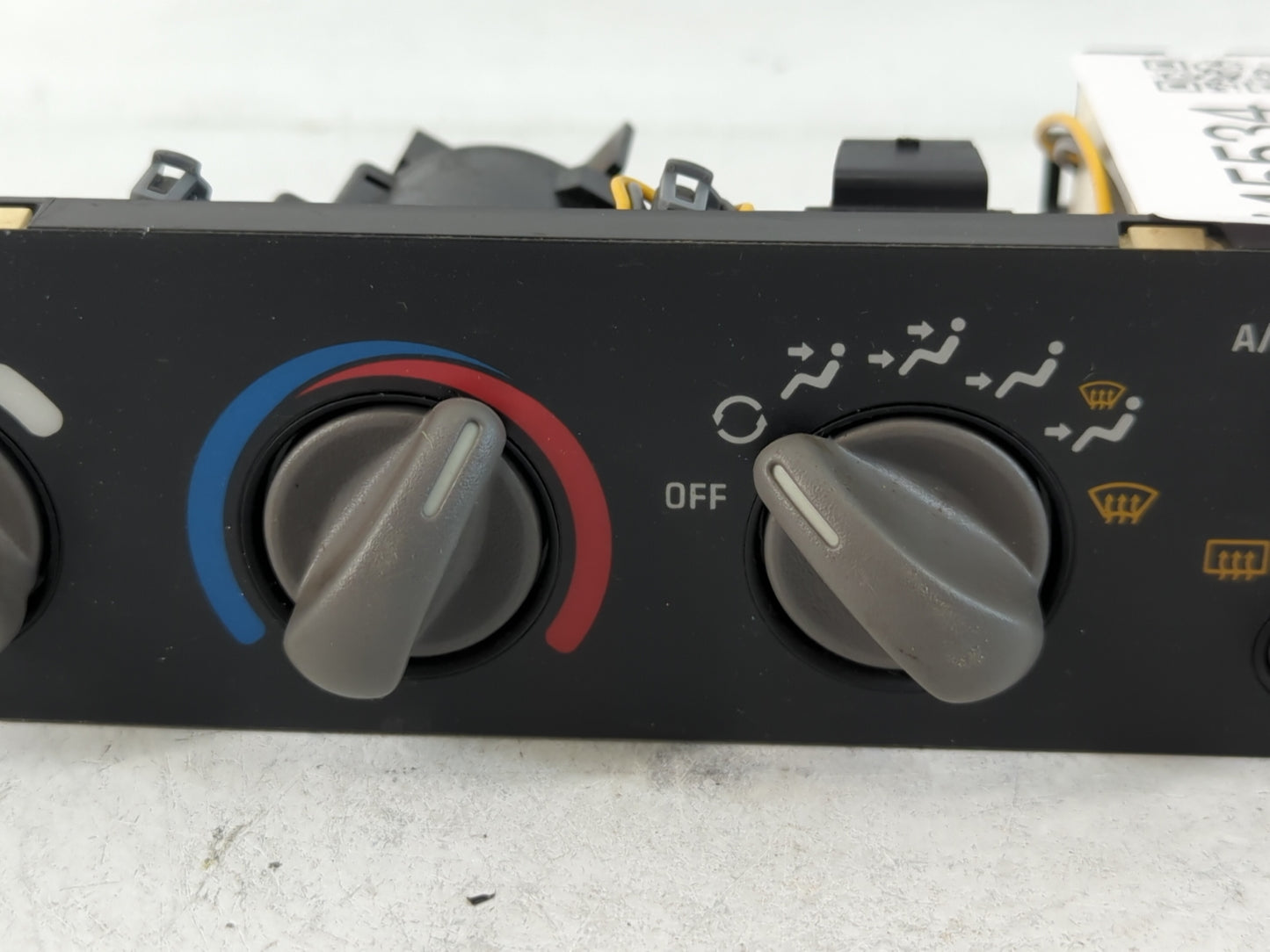 2000-2002 Pontiac Sunfire Climate Control Module Temperature AC/Heater Replacement P/N:09350502 Fits Fits 2000 2001 2002 OEM