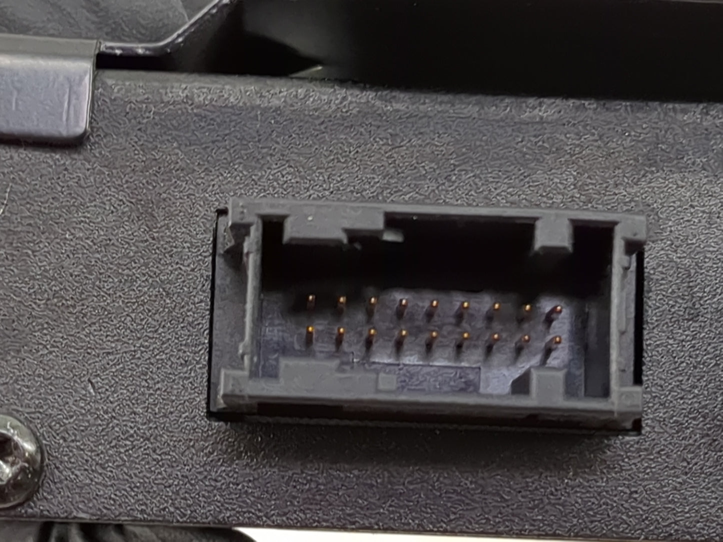 1997-2000 Porsche Boxster Radio Speaker Amplifier - Oemusedautoparts1.com