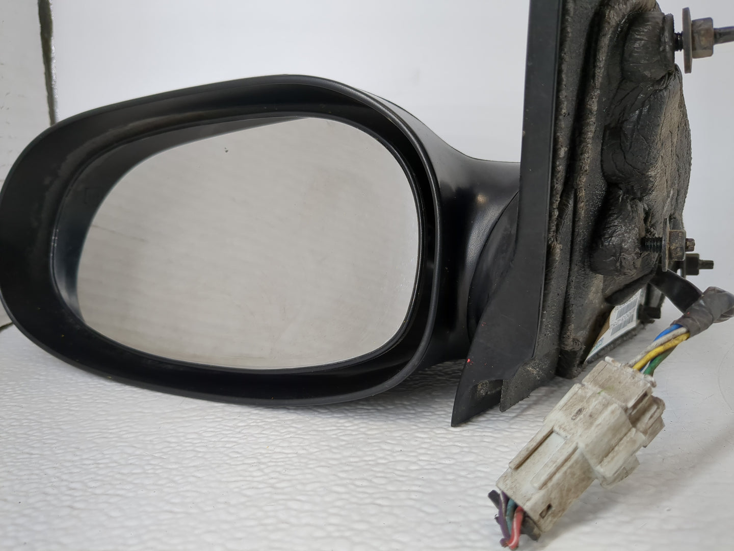2000 Saturn Sl Driver Side View Mirror - Left Door Mirror OEM Used - Oemusedautoparts1.com