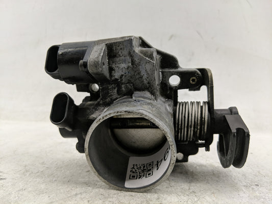 2000-2002 Saturn Sl Throttle Body Fits Fits 2000 2001 2002 OEM Used Auto Parts - Oemusedautoparts1.com