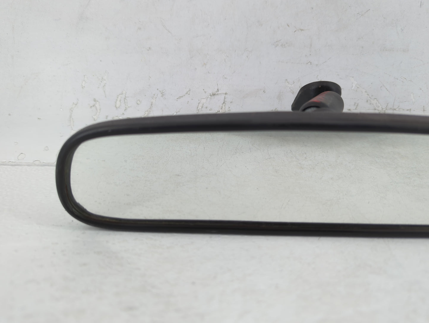 1997-2002 Saturn Sl Interior Rear View Mirror Replacement OEM P/N:IE8 011082 Fits OEM Used Auto Parts - Oemusedautoparts1.co