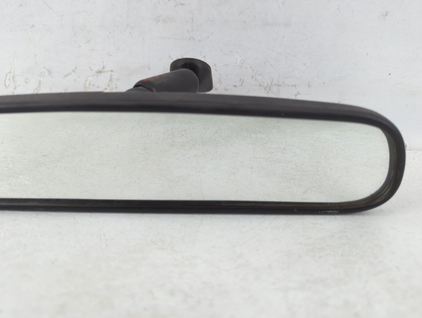 1997-2002 Saturn Sl Interior Rear View Mirror Replacement OEM P/N:IE8 011082 Fits OEM Used Auto Parts - Oemusedautoparts1.co