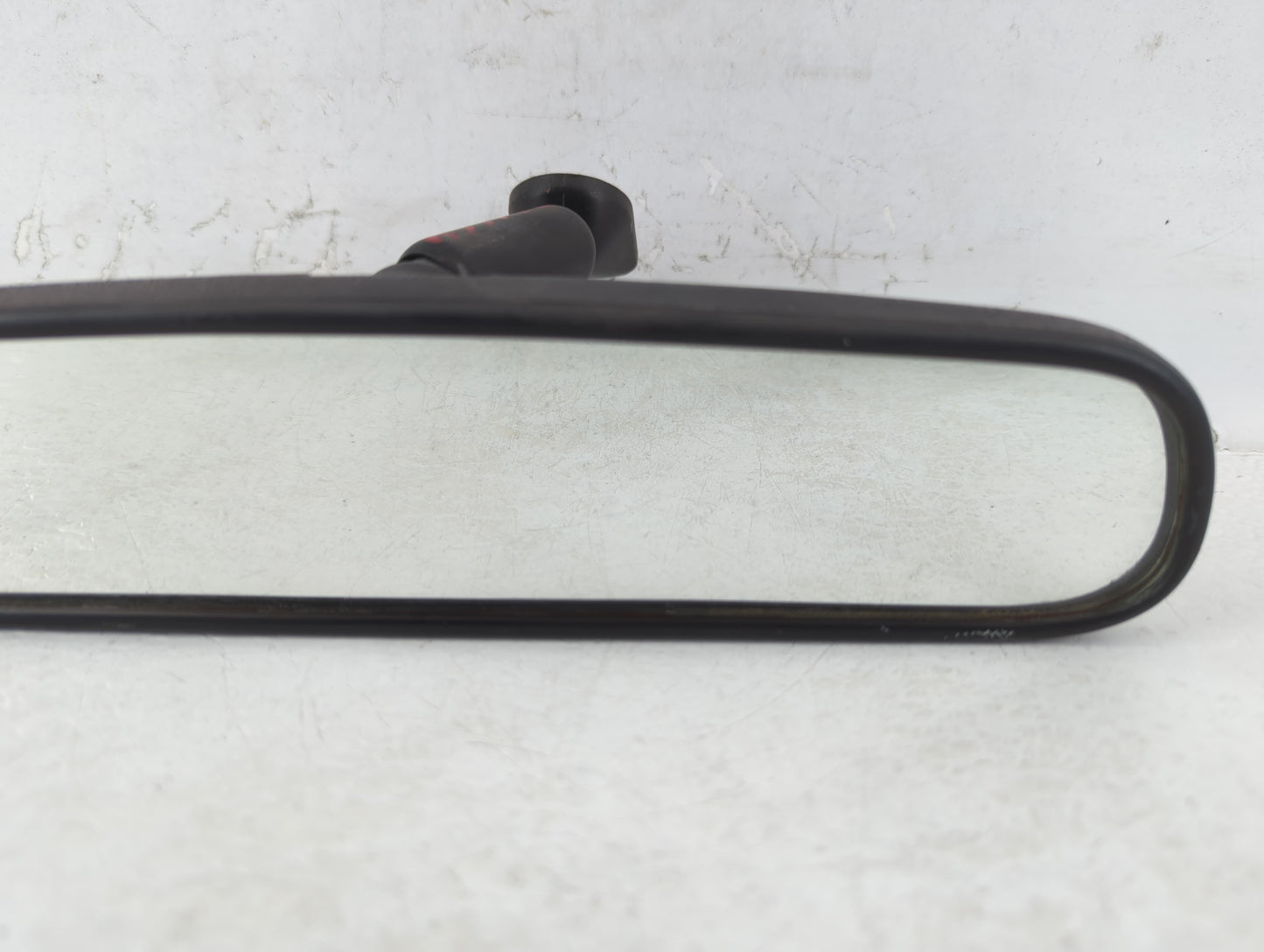 1997-2002 Saturn Sl Interior Rear View Mirror Replacement OEM P/N:IE8 011082 Fits OEM Used Auto Parts - Oemusedautoparts1.co