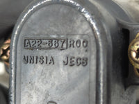 2000-2002 Subaru Forester Throttle Body P/N:A33-661 R02 Fits Fits 2000 2001 2002 OEM Used Auto Parts - Oemusedautoparts1.com