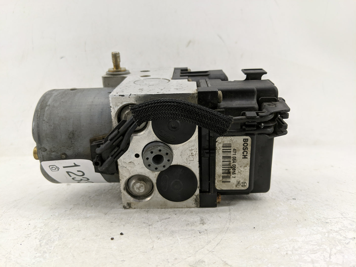 2000-2001 Subaru Legacy ABS Pump Control Module Replacement Fits Fits 2000 2001 OEM Used Auto Parts - Oemusedautoparts1.com