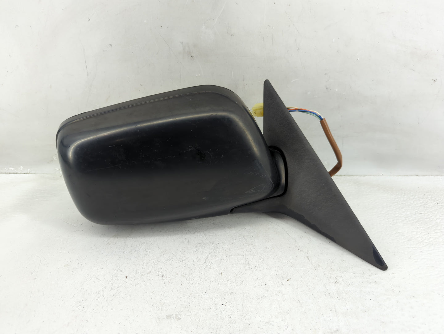 2000-2004 Subaru Legacy Side Mirror Replacement Passenger Right View Door Mirror P/N:41097-903 Fits OEM Used Auto Parts - Oe