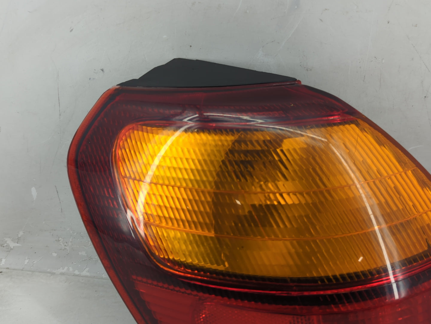 2000-2004 Subaru Legacy Tail Light Assembly Driver Left OEM Fits Fits 2000 2001 2002 2003 2004 OEM Used Auto Parts - Oemused