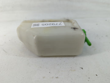 2002-2007 Suzuki Aerio Radiator Coolant Overflow Expansion Tank Bottle