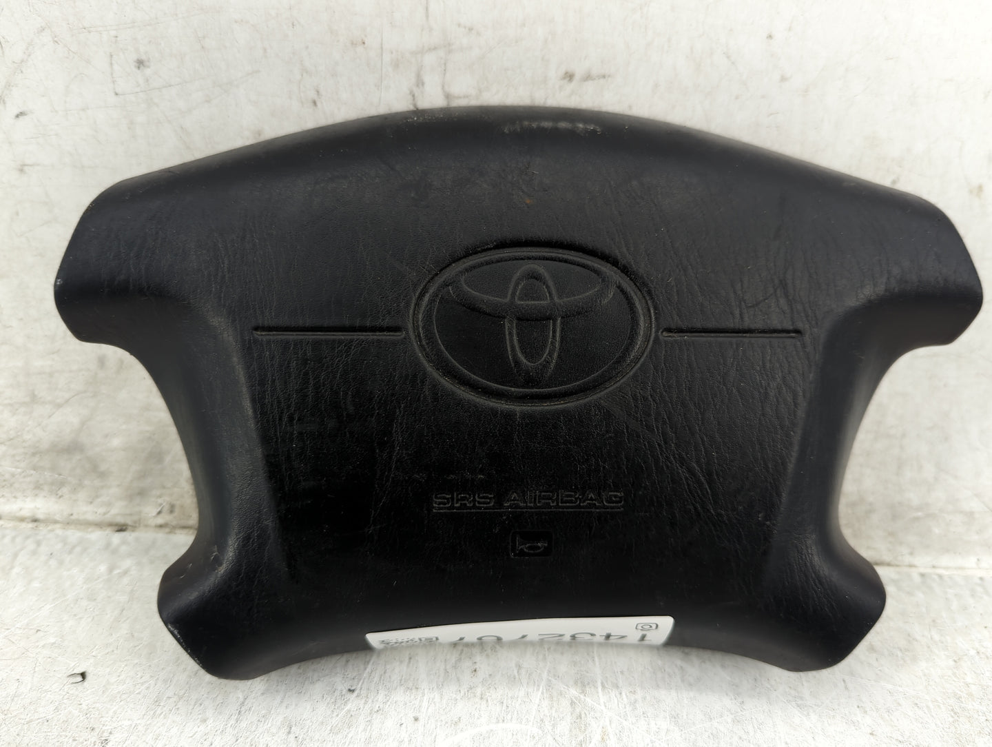 1998-2000 Toyota 4runner Air Bag Driver Left Steering Wheel Mounted - Oemusedautoparts1.com