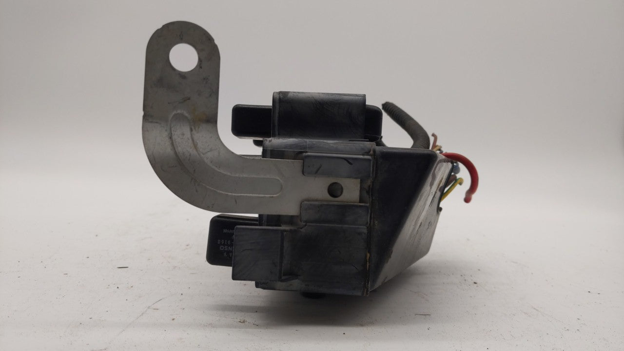 2000 Toyota 4runner Fusebox Fuse Box Panel Relay Module Fits OEM Used Auto Parts - Oemusedautoparts1.com