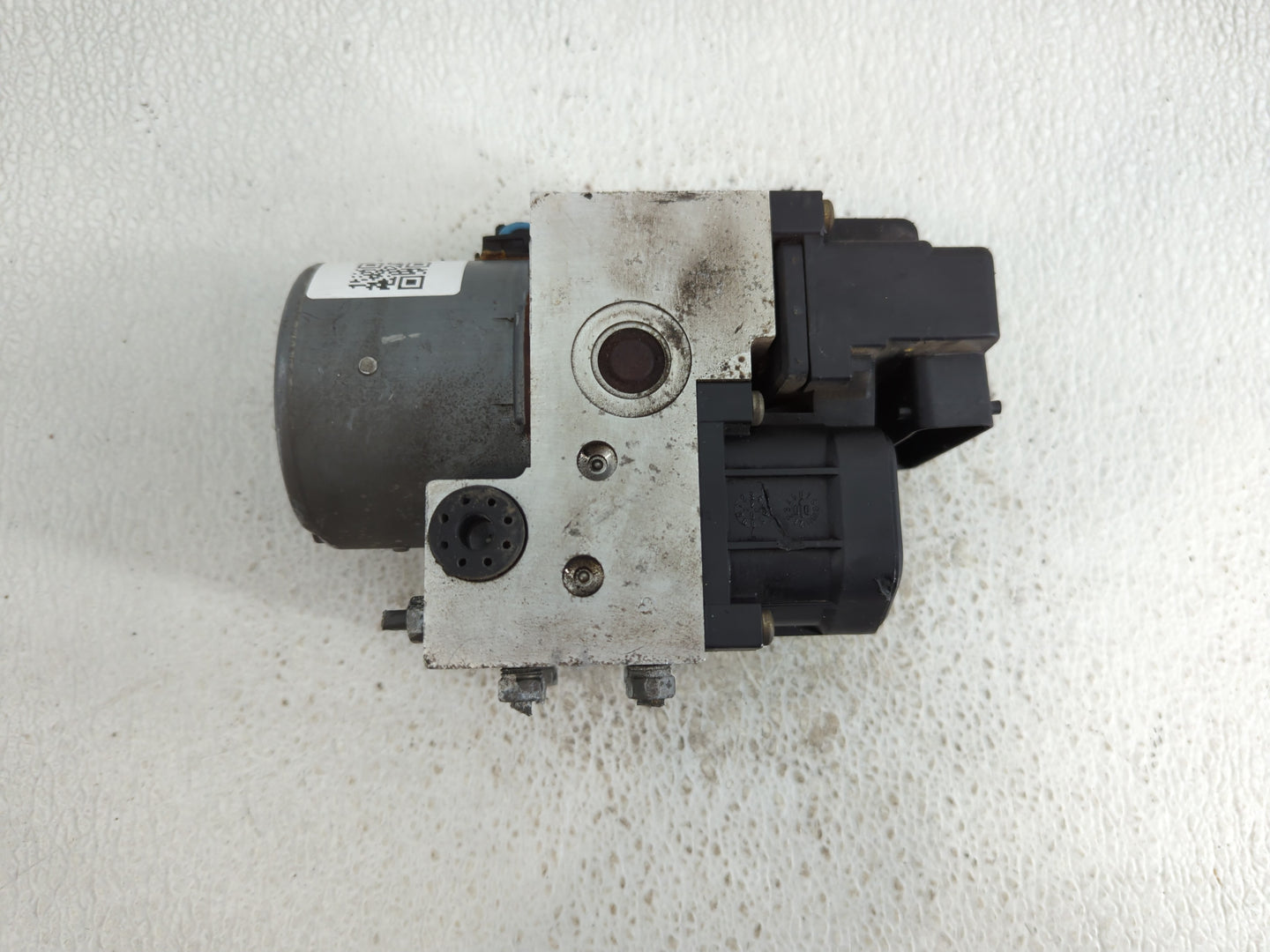 2000-2004 Toyota Avalon ABS Pump Control Module Replacement Fits Fits 2000 2001 2002 2003 2004 OEM Used Auto Parts - Oemused