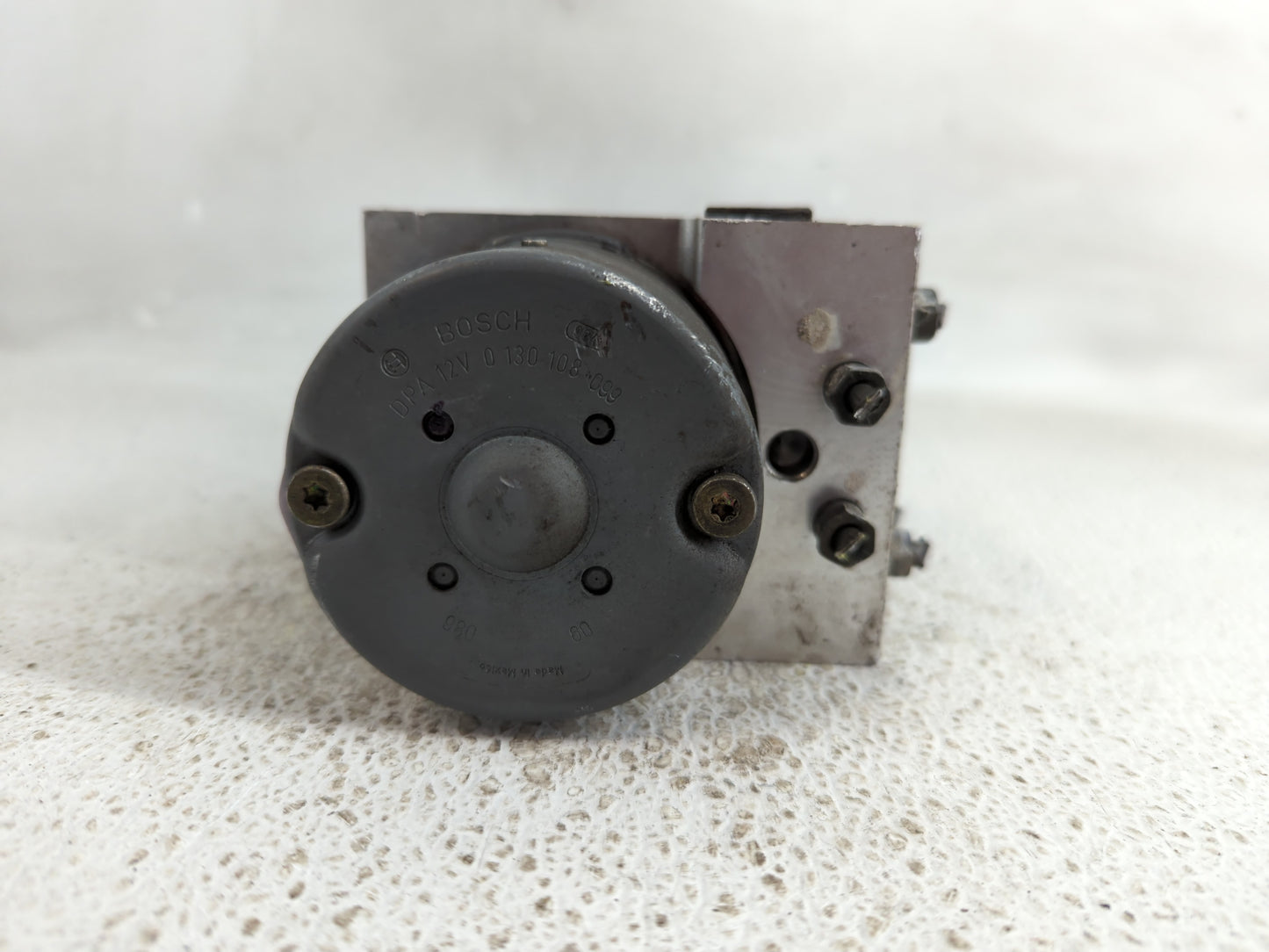 2000-2004 Toyota Avalon ABS Pump Control Module Replacement Fits Fits 2000 2001 2002 2003 2004 OEM Used Auto Parts - Oemused