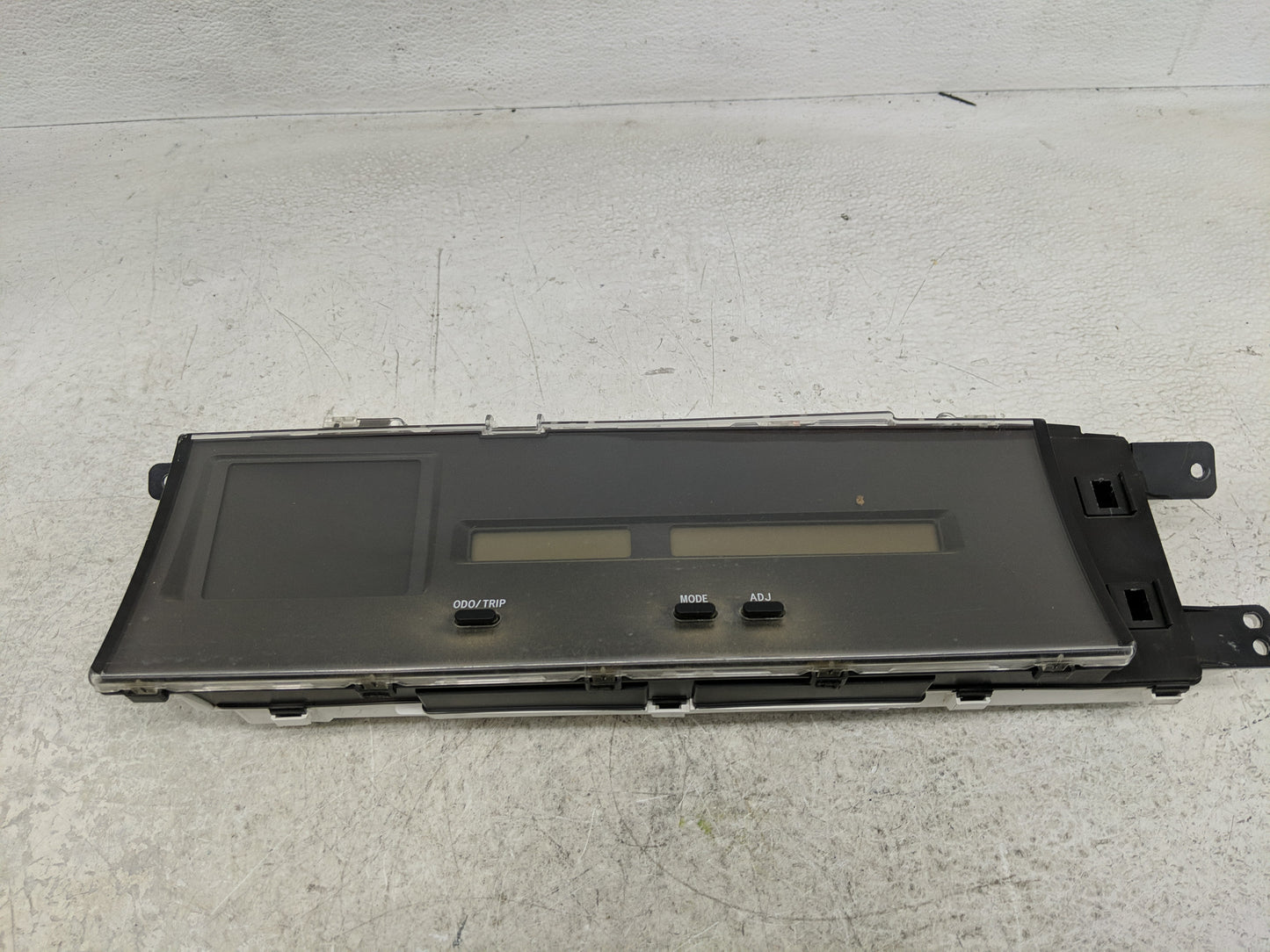 2000-2002 Toyota Avalon Information Display Screen - Oemusedautoparts1.com