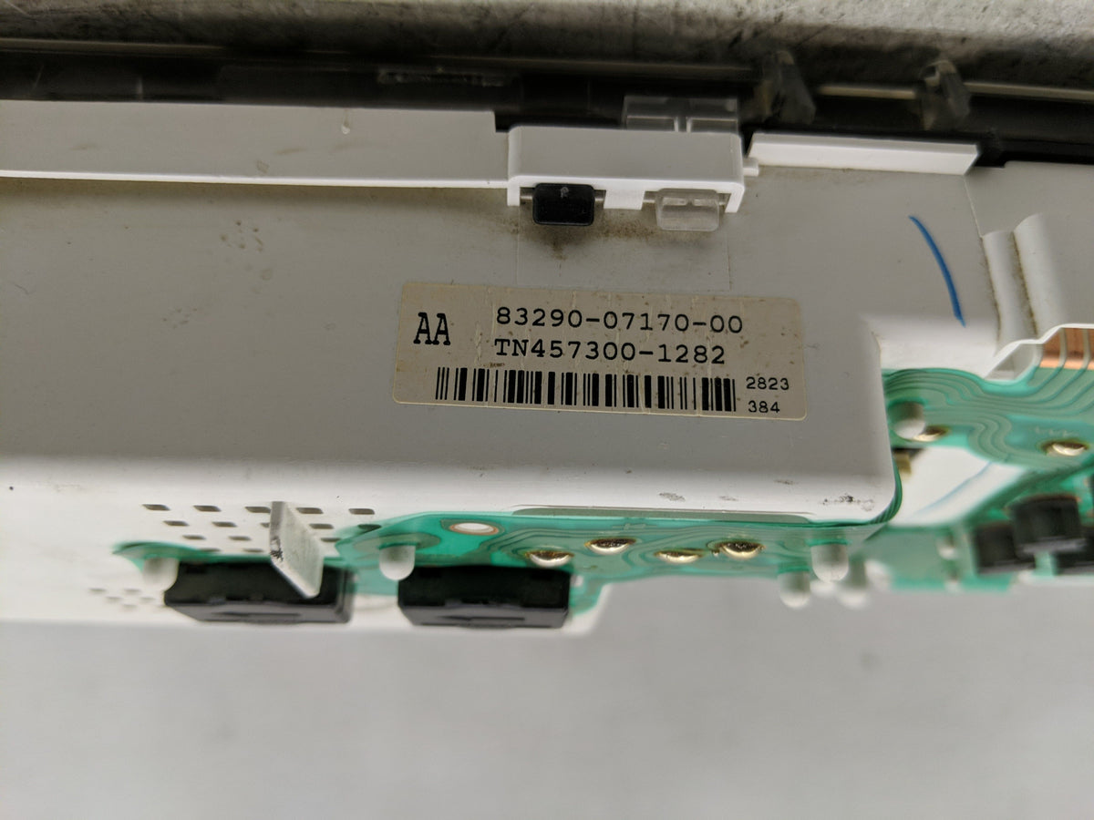 2000-2002 Toyota Avalon Information Radio Display Screen - Oemusedautoparts1.com