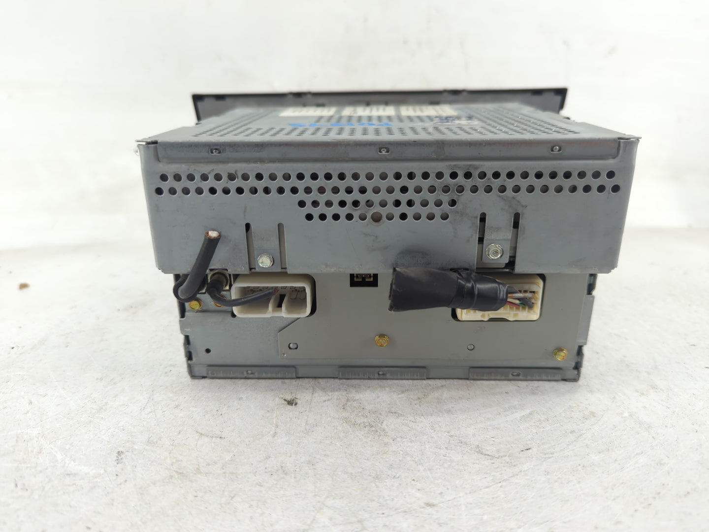 2000-2004 Toyota Avalon Radio AM FM Cd Player Receiver Replacement P/N:09350209 Fits Fits 2000 2001 2002 2003 2004 OEM Used 