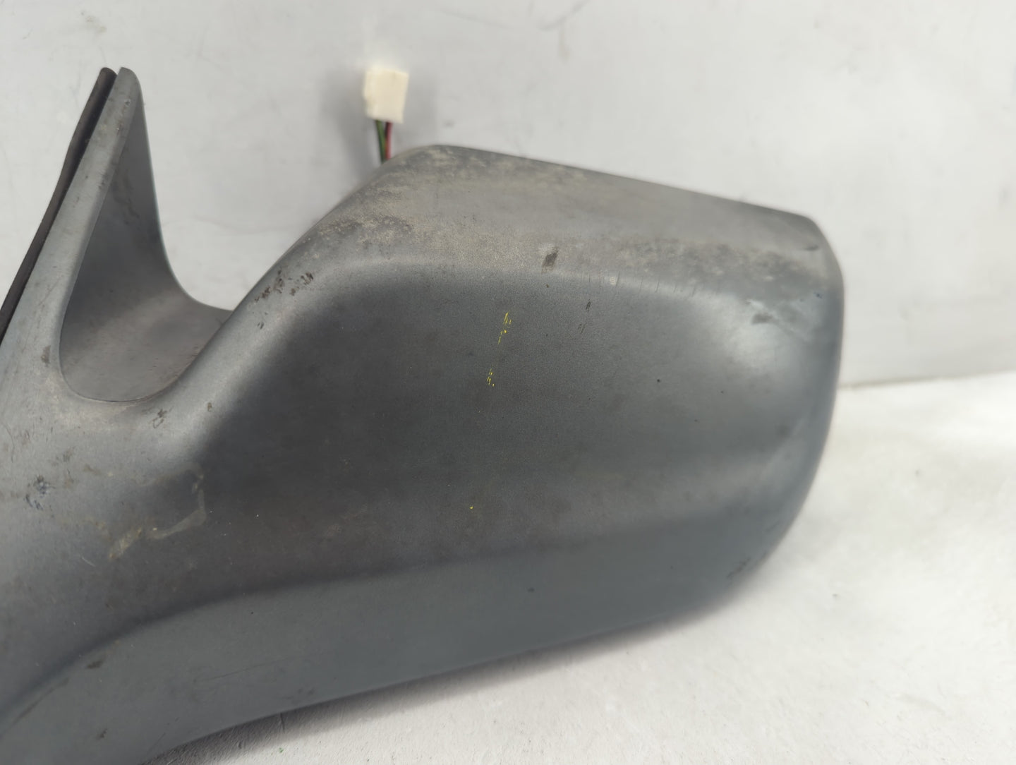 2000-2004 Toyota Avalon Driver Side View Mirror - Left Door Mirror OEM Used - Oemusedautoparts1.com