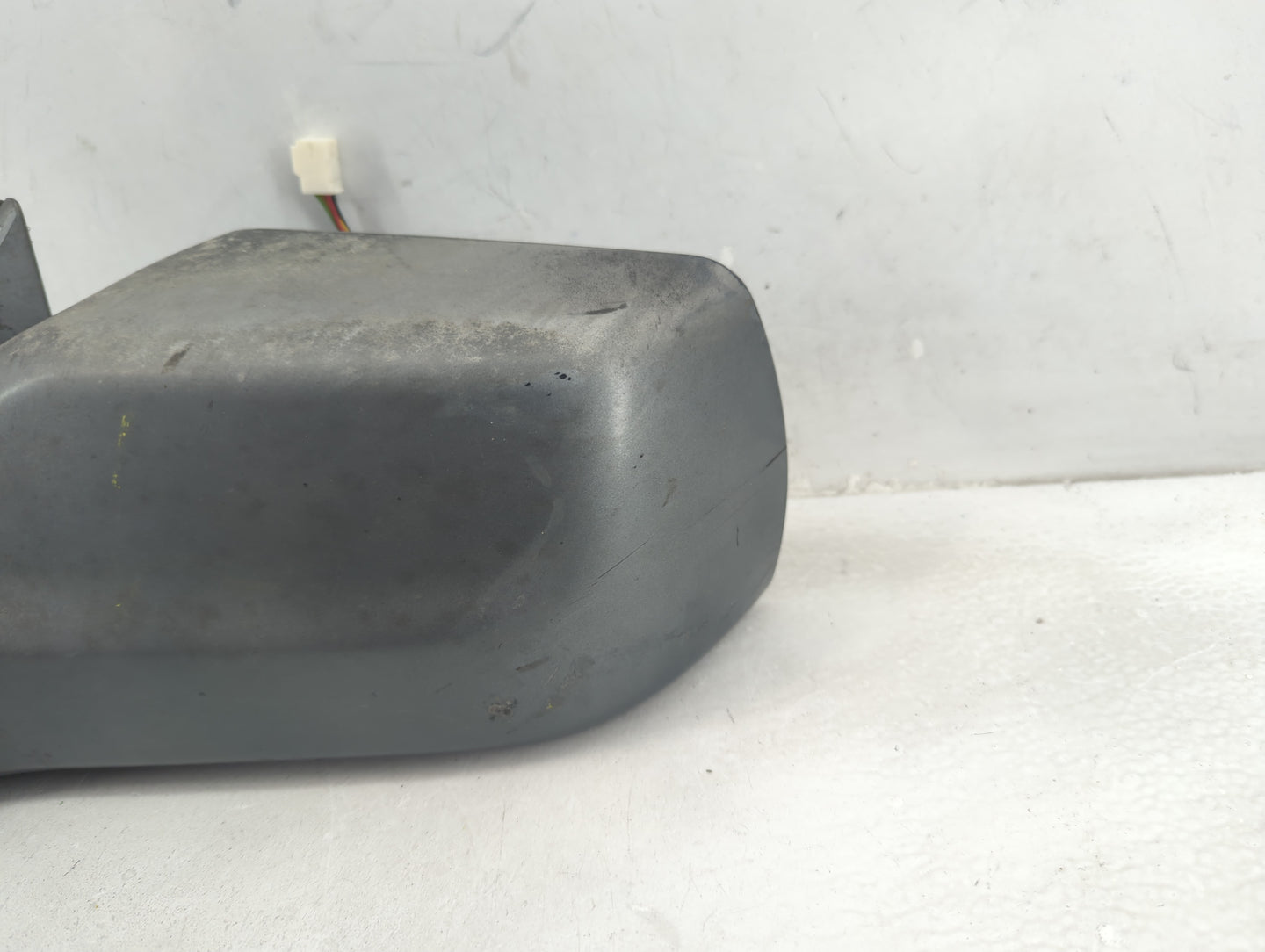 2000-2004 Toyota Avalon Driver Side View Mirror - Left Door Mirror OEM Used - Oemusedautoparts1.com