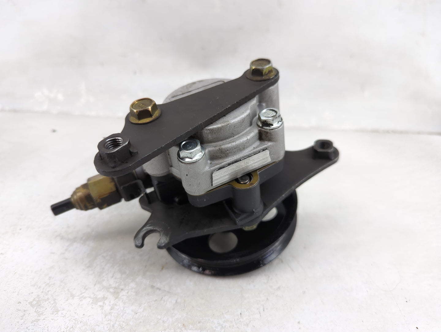 1995-2004 Toyota Avalon Power Steering Column Pump Oem - Oemusedautoparts1.com