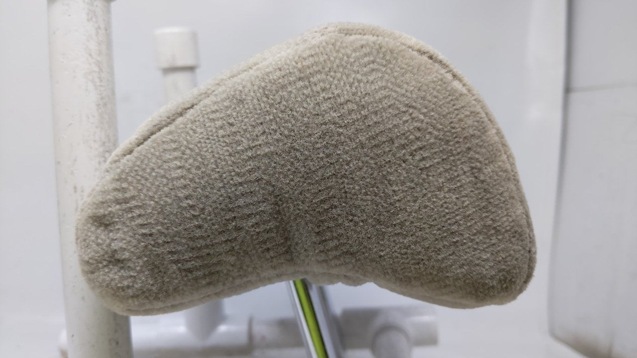 2000 Toyota Avalon Headrest Head Rest Rear Center Seat Fits OEM Used Auto Parts - Oemusedautoparts1.com