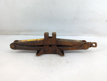 2000 Toyota Avalon Spare Scissor Car Jack - Oemusedautoparts1.com