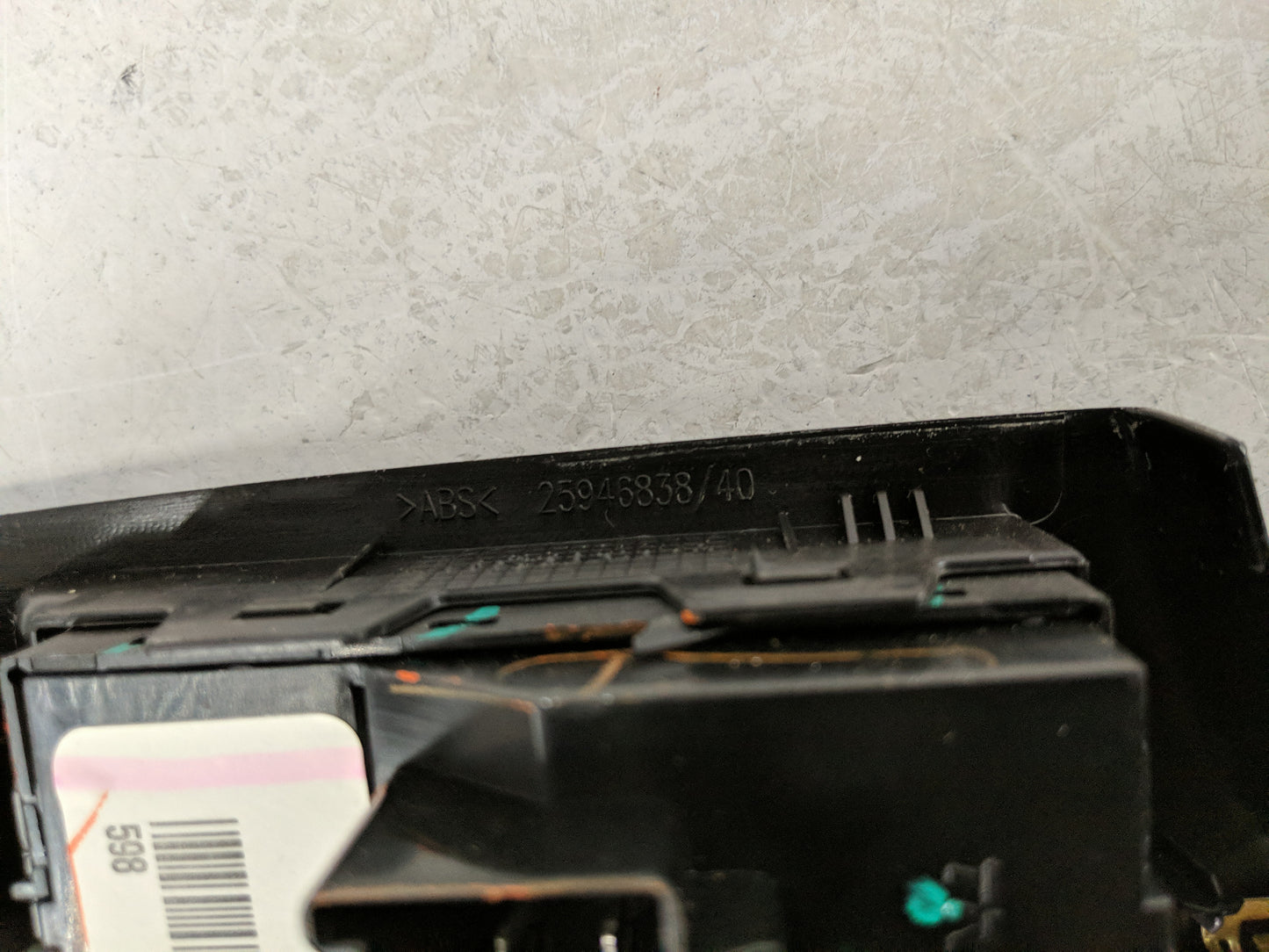 2000-2001 Toyota Camry Master Power Window Switch Replacement Driver Side Left P/N:25946838 Fits Fits 2000 2001 OEM Used Aut