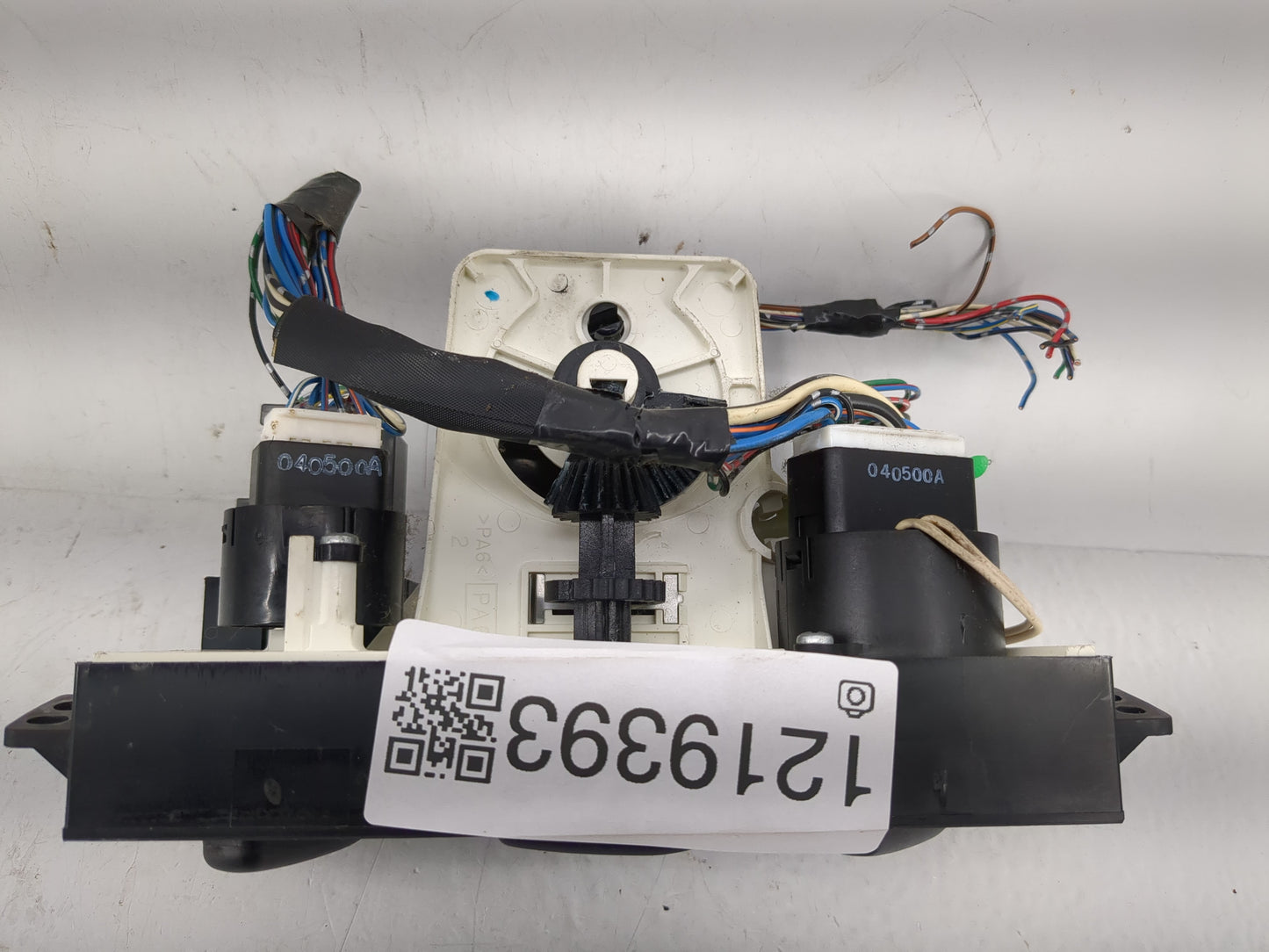 1999-2001 Toyota Camry Climate Control Module Temperature AC/Heater Replacement P/N:040500A Fits Fits 1999 2000 2001 OEM Use