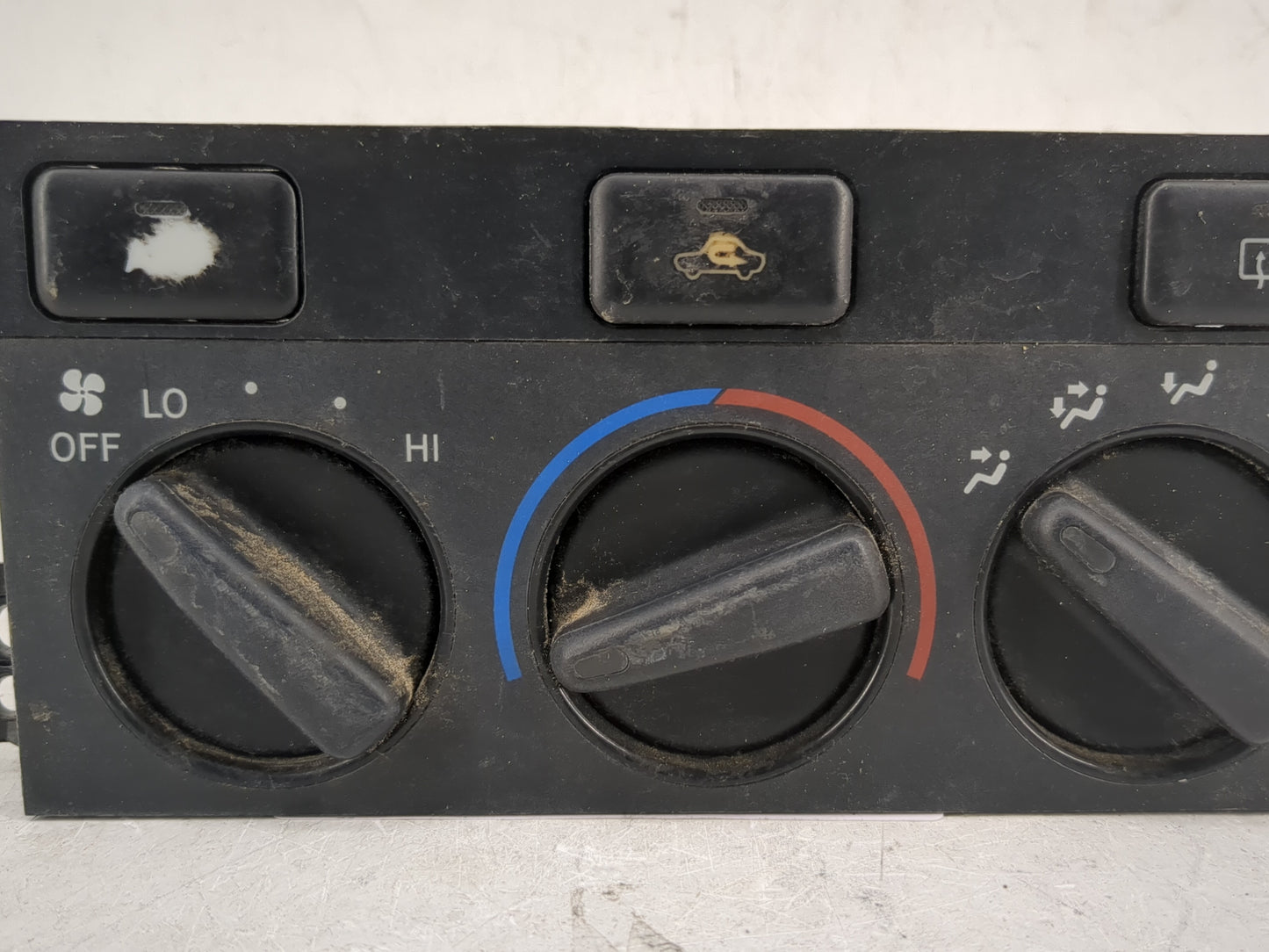 1999-2001 Toyota Camry Climate Control Module Temperature AC/Heater Replacement Fits Fits 1999 2000 2001 OEM Used Auto Parts