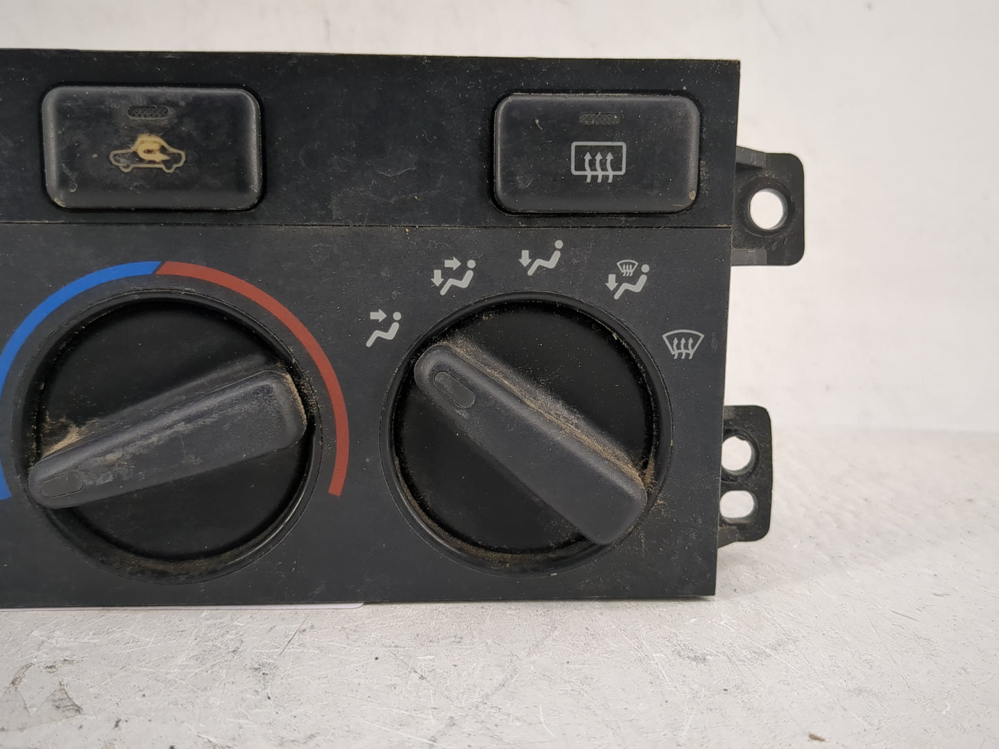 1999-2001 Toyota Camry Climate Control Module Temperature AC/Heater Replacement Fits Fits 1999 2000 2001 OEM Used Auto Parts