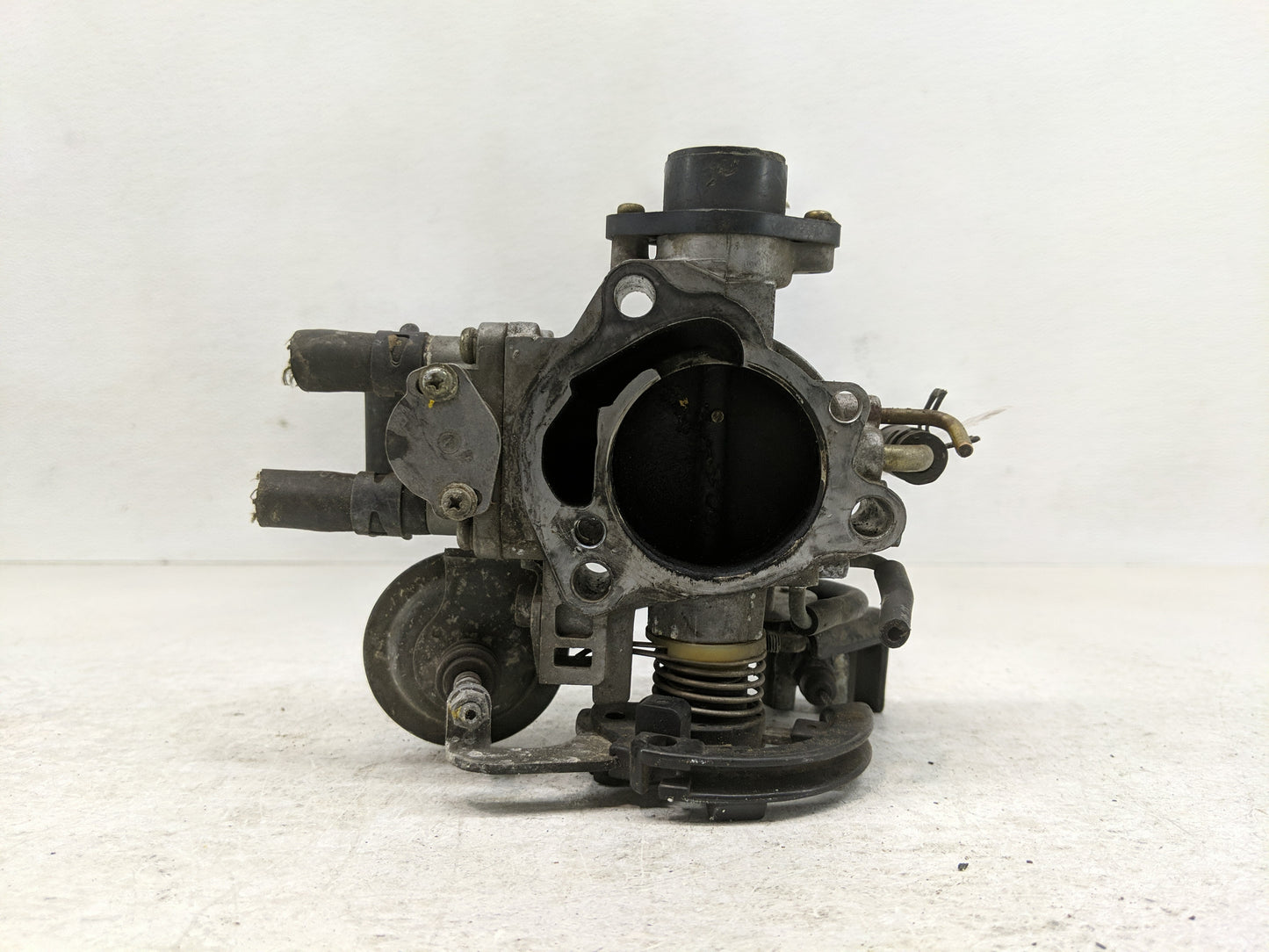 2000 Toyota Camry Throttle Body Fits OEM Used Auto Parts - Oemusedautoparts1.com