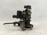 2000 Toyota Camry Throttle Body Fits OEM Used Auto Parts - Oemusedautoparts1.com