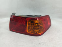 2000-2001 Toyota Camry Tail Light Assembly Passenger Right OEM P/N:81550-AA040 Fits Fits 2000 2001 OEM Used Auto Parts - Oem