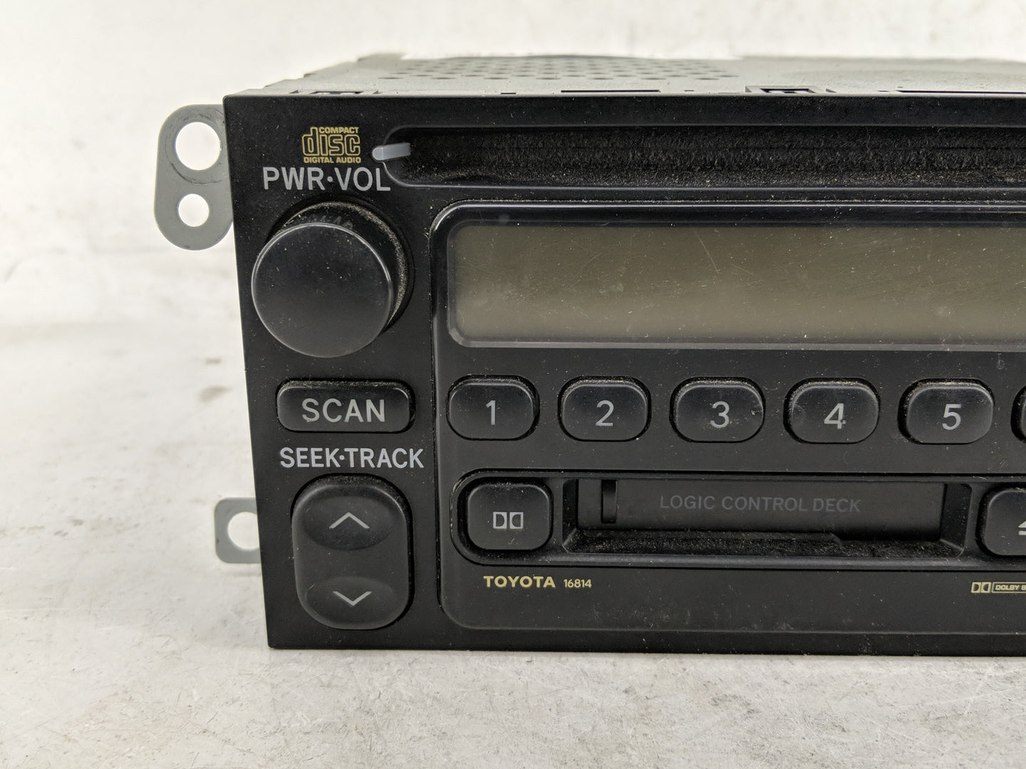 2000-2001 Toyota Camry Radio AM FM Cd Player Receiver Replacement P/N:86120-0C020 Fits Fits 1999 2000 2001 2002 2003 OEM Use