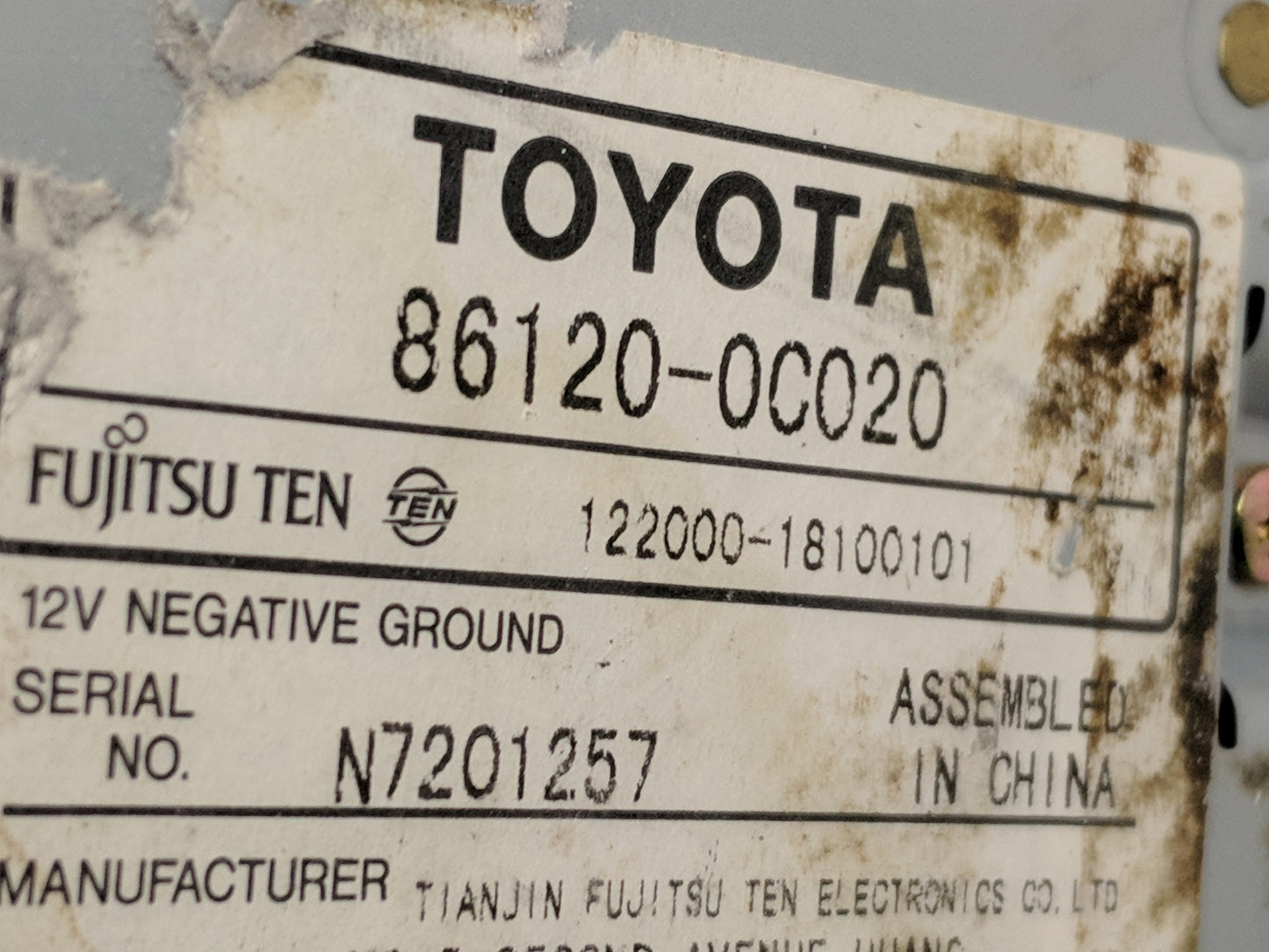 2000-2001 Toyota Camry Radio AM FM Cd Player Receiver Replacement P/N:86120-0C020 Fits Fits 1999 2000 2001 2002 2003 OEM Use