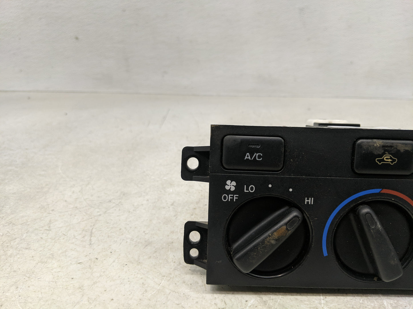 1999-2001 Toyota Camry Climate Control Module Temperature AC/Heater Replacement Fits Fits 1999 2000 2001 OEM Used Auto Parts