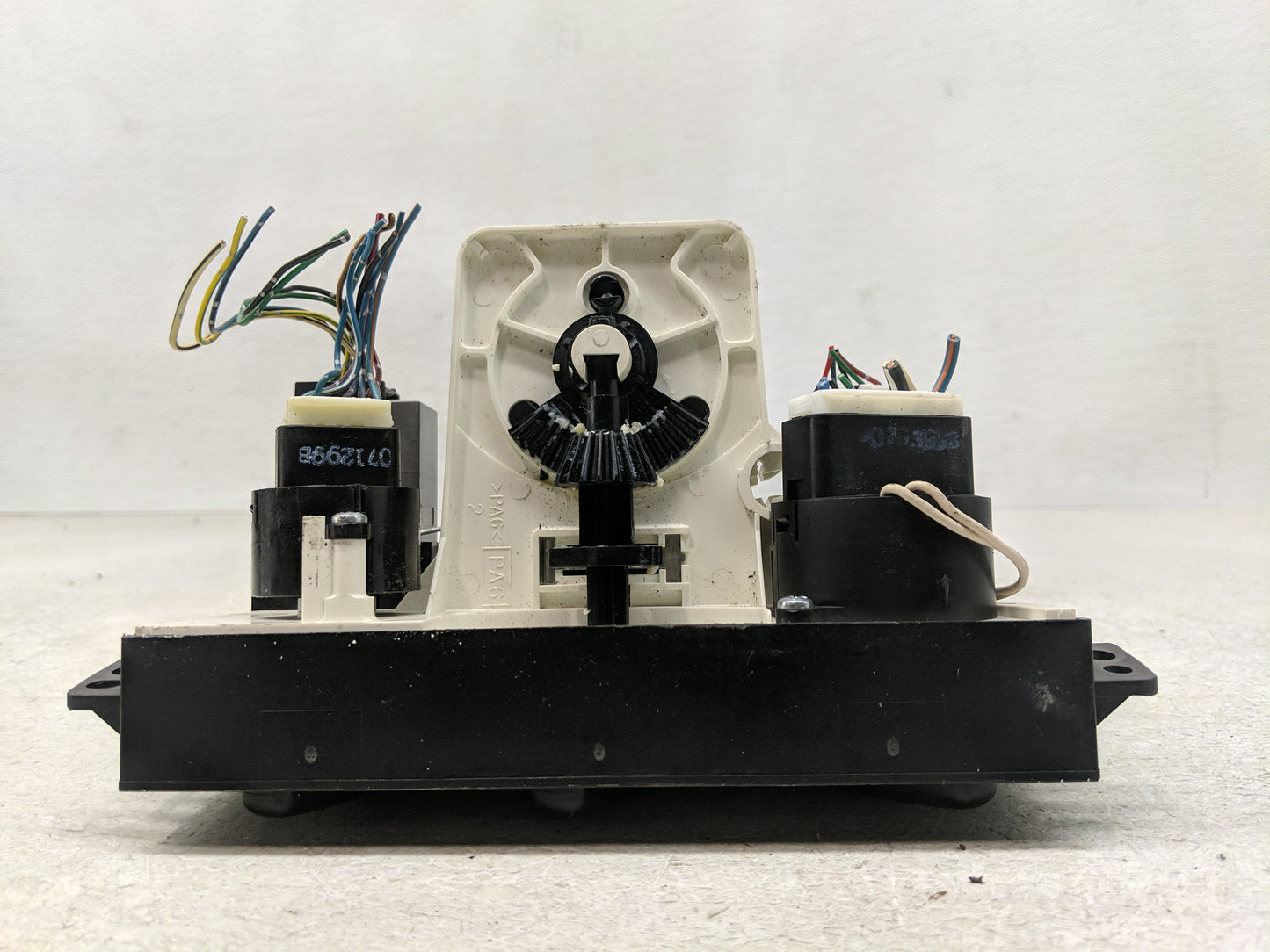 1999-2001 Toyota Camry Climate Control Module Temperature AC/Heater Replacement Fits Fits 1999 2000 2001 OEM Used Auto Parts