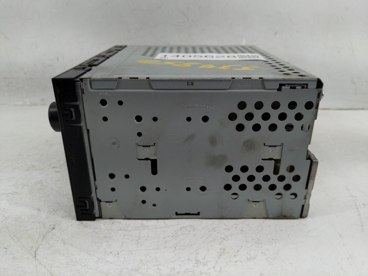 2000-2001 Toyota Camry Radio AM FM Cd Player Receiver Replacement P/N:861200c040 Fits Fits 1999 2000 2001 2002 2003 OEM Used