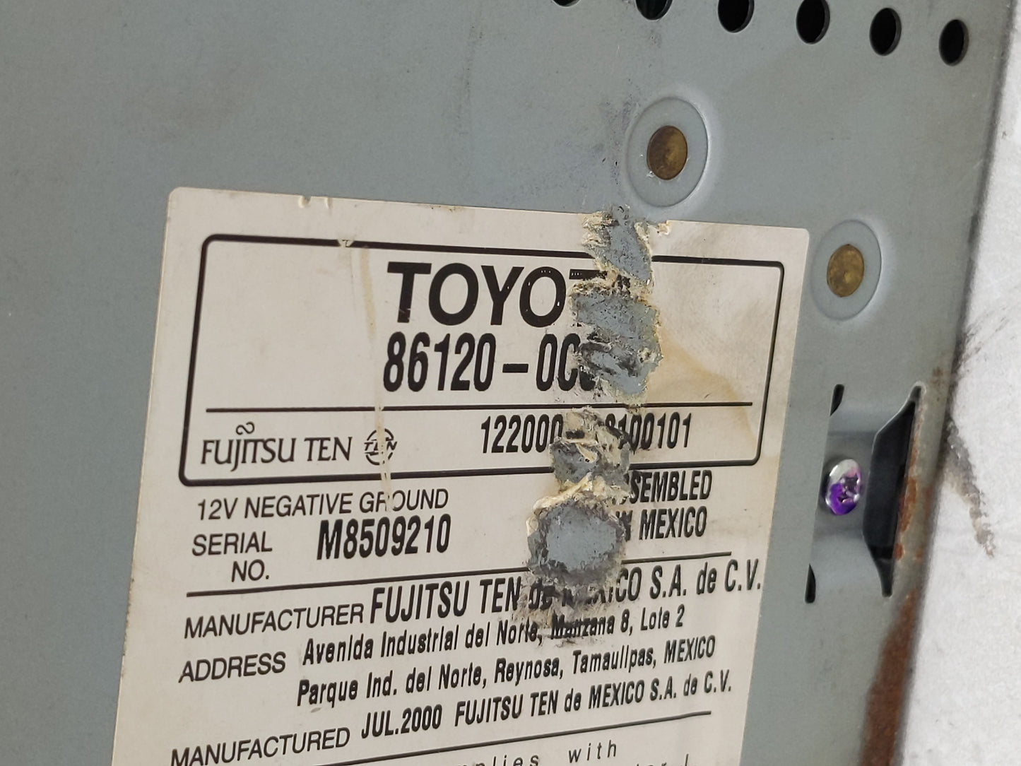 2000-2001 Toyota Camry Radio AM FM Cd Player Receiver Replacement P/N:861200c040 Fits Fits 1999 2000 2001 2002 2003 OEM Used