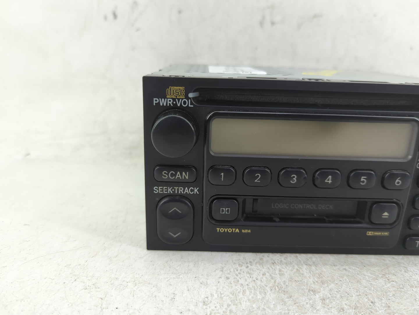 2000-2001 Toyota Camry Radio AM FM Cd Player Receiver Replacement P/N:86120-0C020 Fits Fits 1999 2000 2001 2002 2003 OEM Use