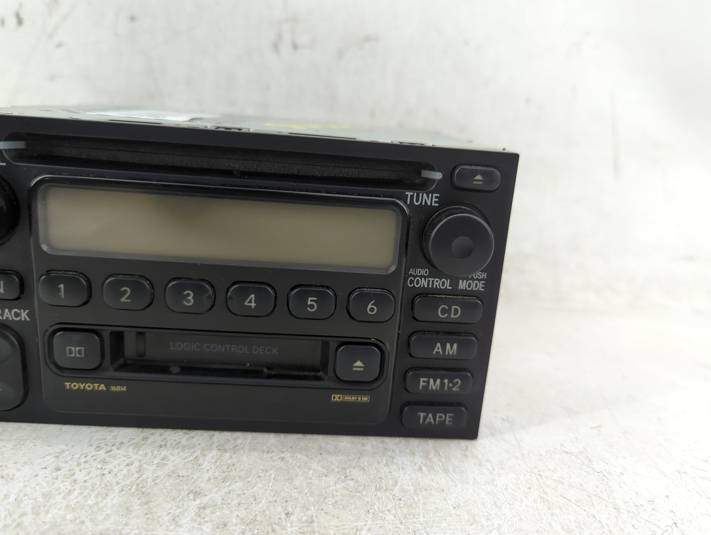 2000-2001 Toyota Camry Radio AM FM Cd Player Receiver Replacement P/N:86120-0C020 Fits Fits 1999 2000 2001 2002 2003 OEM Use
