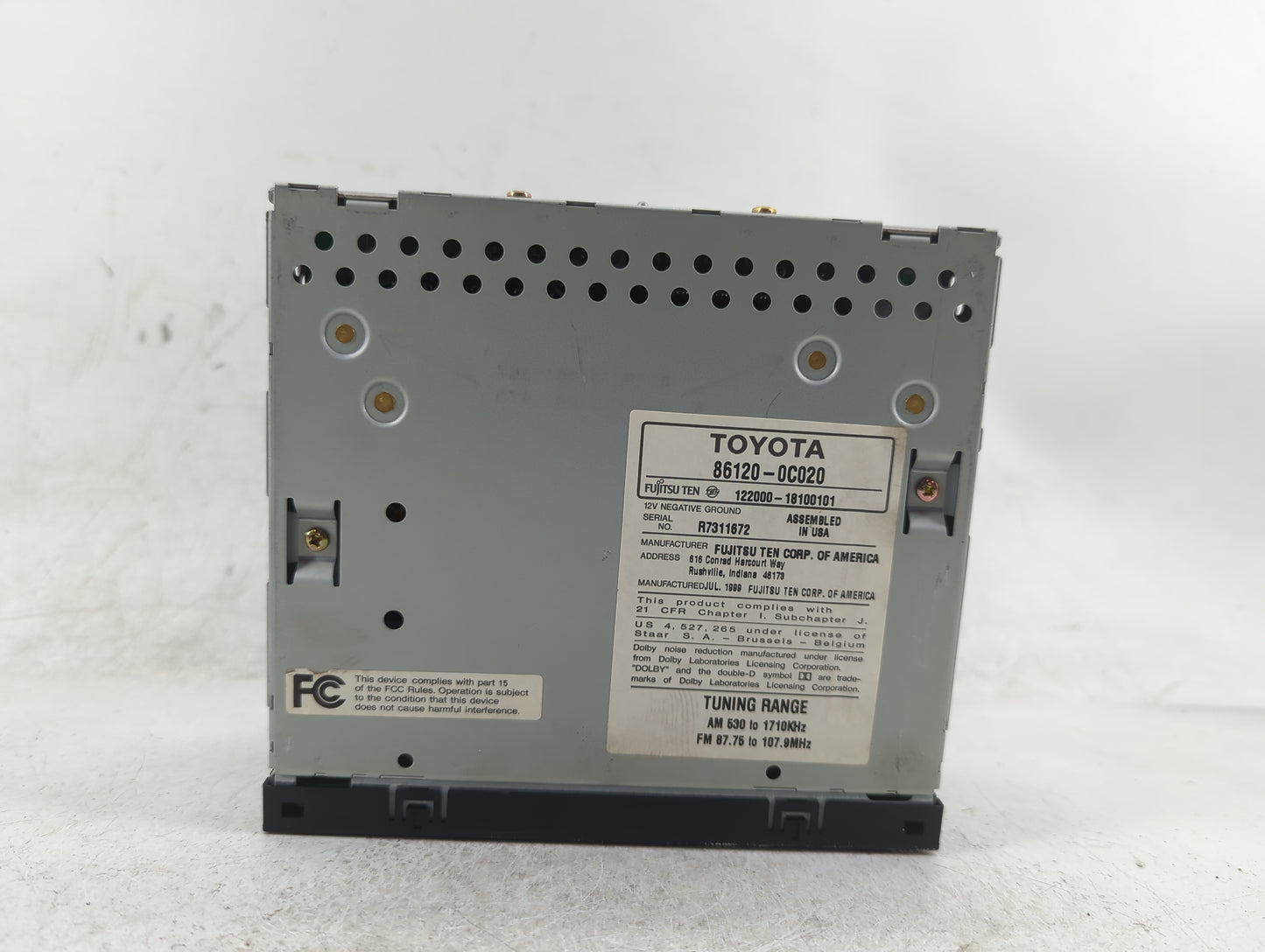 2000-2001 Toyota Camry Radio AM FM Cd Player Receiver Replacement P/N:86120-0C020 Fits Fits 1999 2000 2001 2002 2003 OEM Use