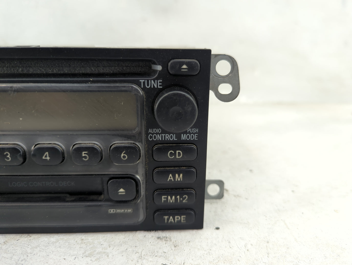 2000-2001 Toyota Camry Radio AM FM Cd Player Receiver Replacement P/N:86120-0C020 Fits Fits 1999 2000 2001 2002 2003 OEM Use