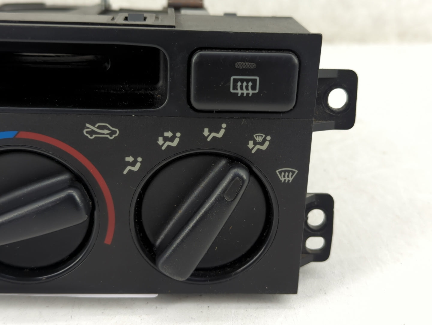 1997-1999 Toyota Camry Climate Control Module Temperature AC/Heater Replacement P/N:158926 Fits OEM Used Auto Parts - Oemuse