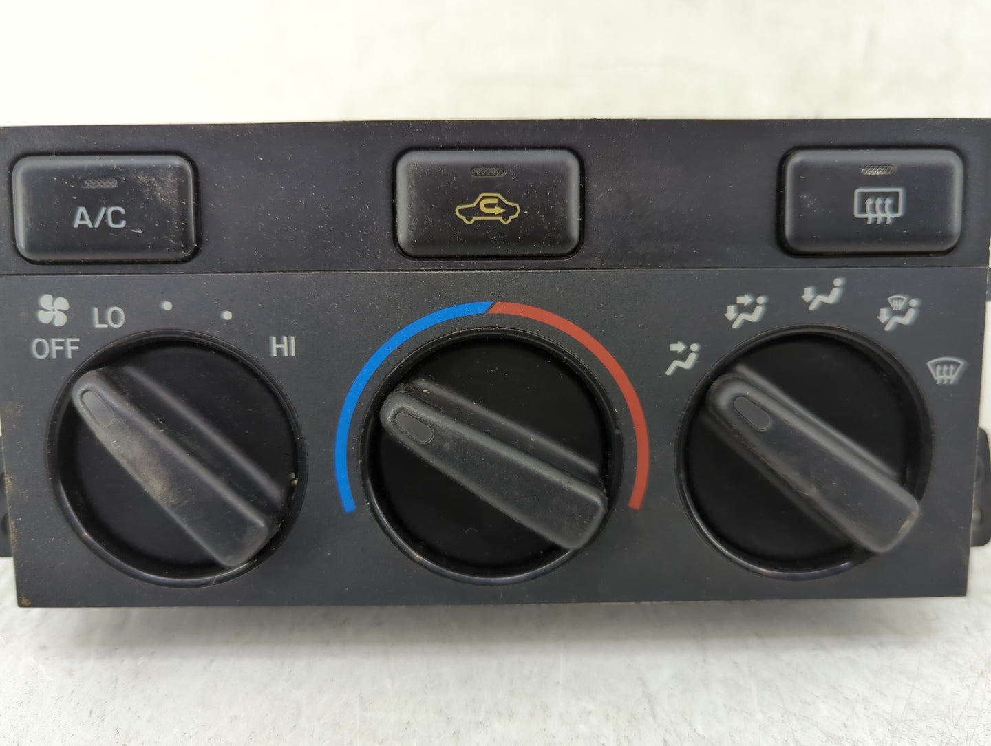 1999-2001 Toyota Camry Climate Control Module Temperature AC/Heater Replacement P/N:158926 Fits Fits 1999 2000 2001 OEM Used