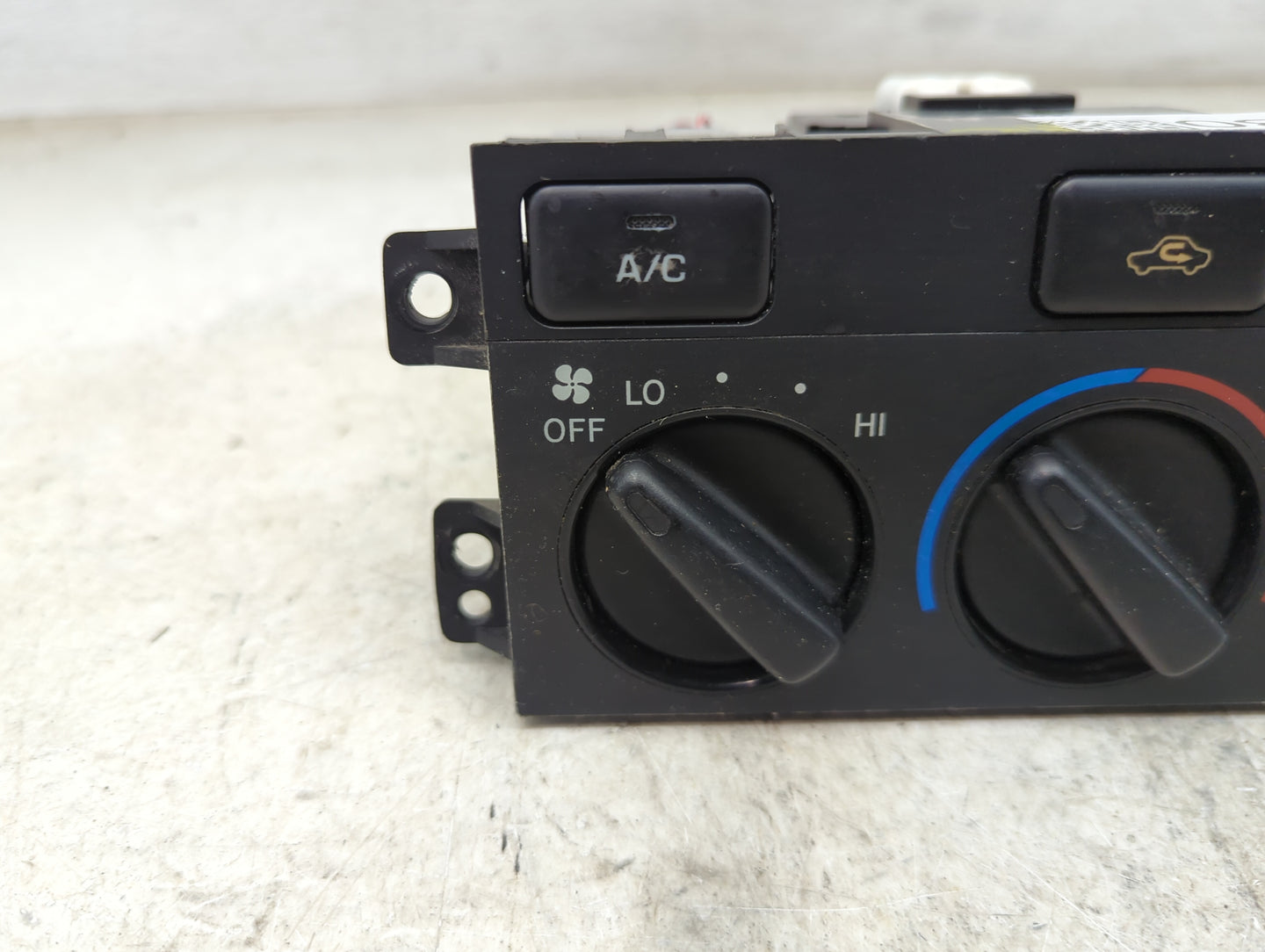 1999-2001 Toyota Camry Climate Control Module Temperature AC/Heater Replacement P/N:158926 Fits Fits 1999 2000 2001 OEM Used