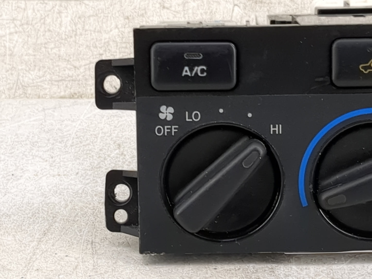1999-2001 Toyota Camry Climate Control Module Temperature AC/Heater Replacement P/N:072500A Fits Fits 1999 2000 2001 OEM Use