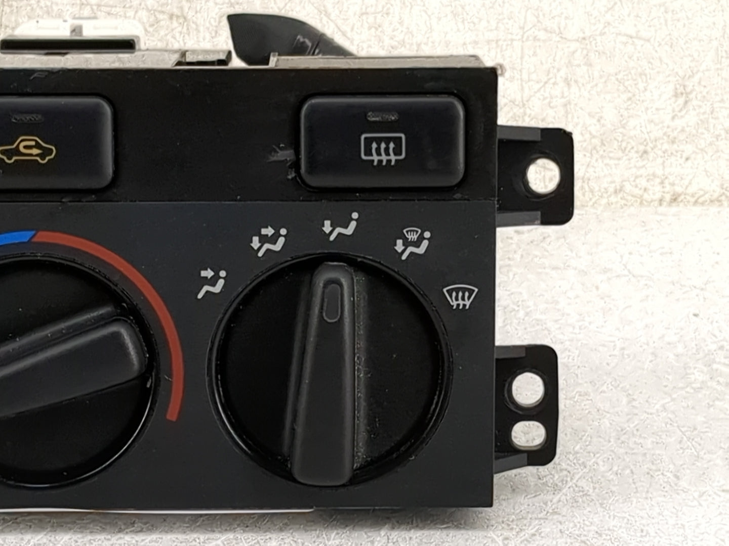 1999-2001 Toyota Camry Climate Control Module Temperature AC/Heater Replacement P/N:072500A Fits Fits 1999 2000 2001 OEM Use