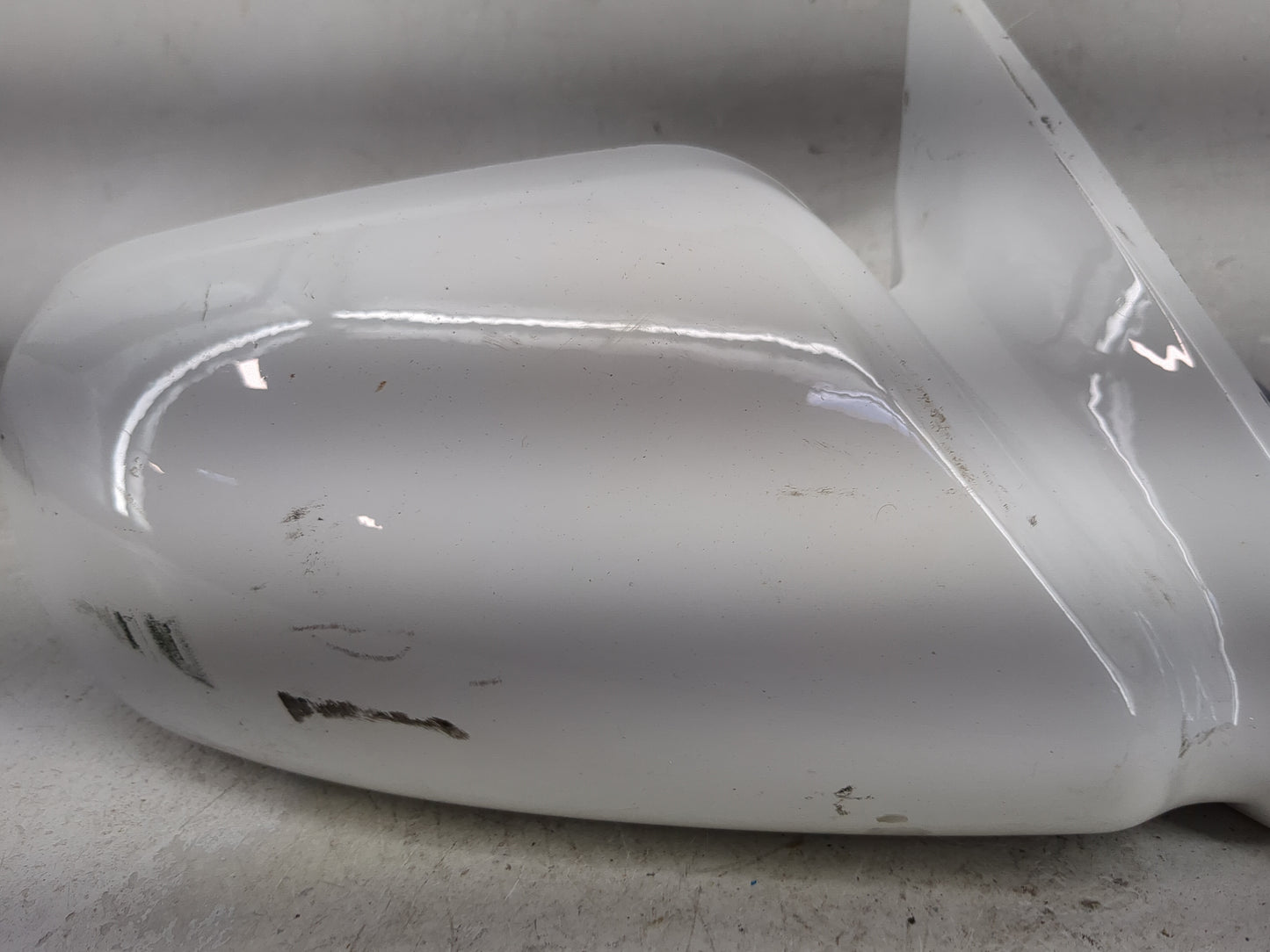 1997-2001 Toyota Camry Passenger Side View Mirror - Right Door Mirror OEM Used - Oemusedautoparts1.com