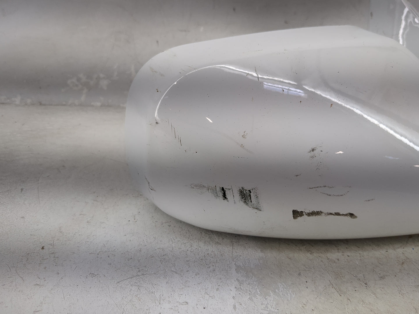 1997-2001 Toyota Camry Passenger Side View Mirror - Right Door Mirror OEM Used - Oemusedautoparts1.com